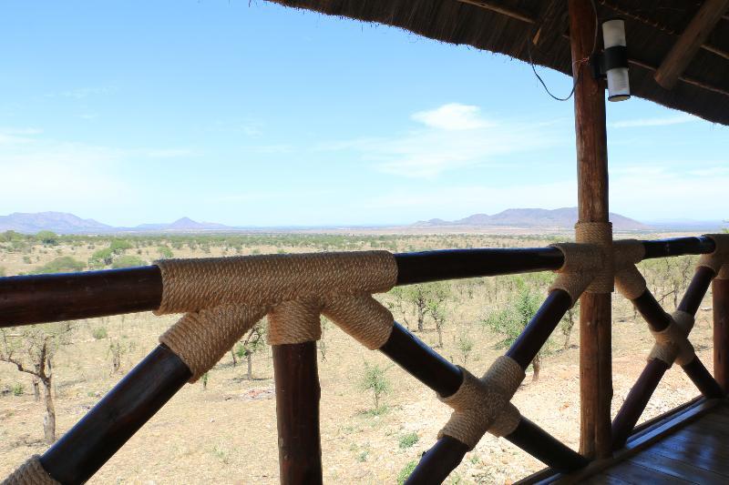 Serengeti Serena Safari Lodge Экстерьер фото