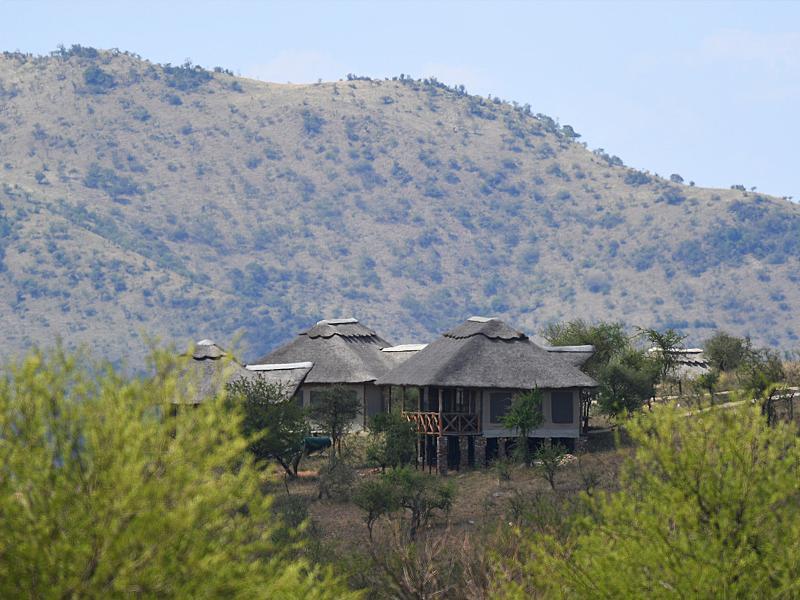 Serengeti Serena Safari Lodge Экстерьер фото